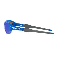 Óculos de sol Oakley, modelo OJ9008, cor 900810, tamanho 58